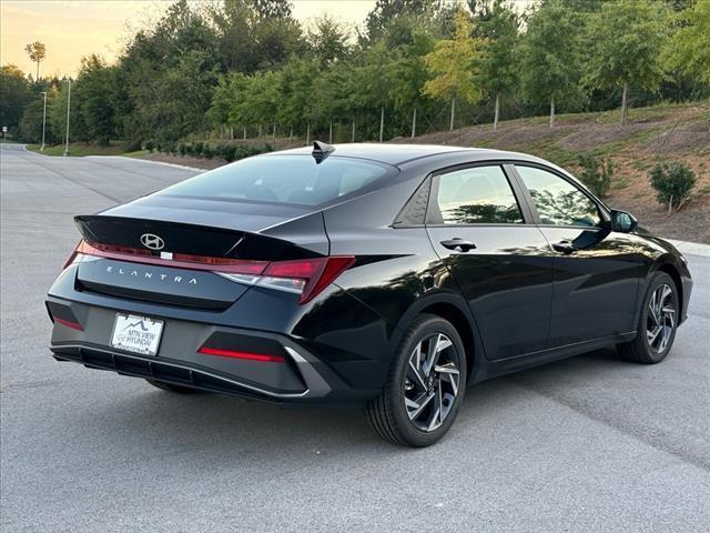 new 2025 Hyundai Elantra car, priced at $22,846