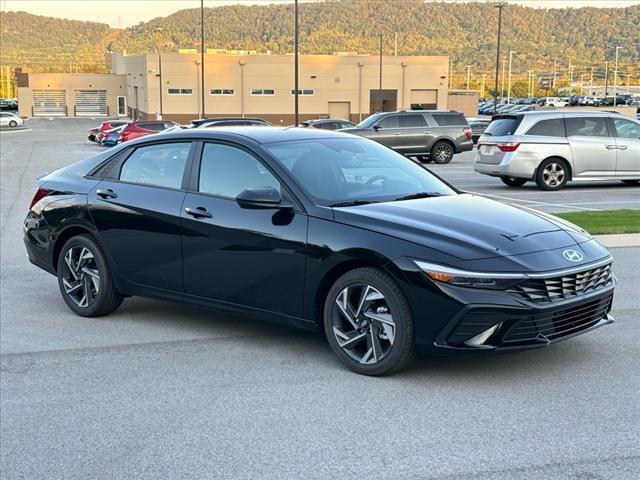 new 2025 Hyundai Elantra car, priced at $22,846