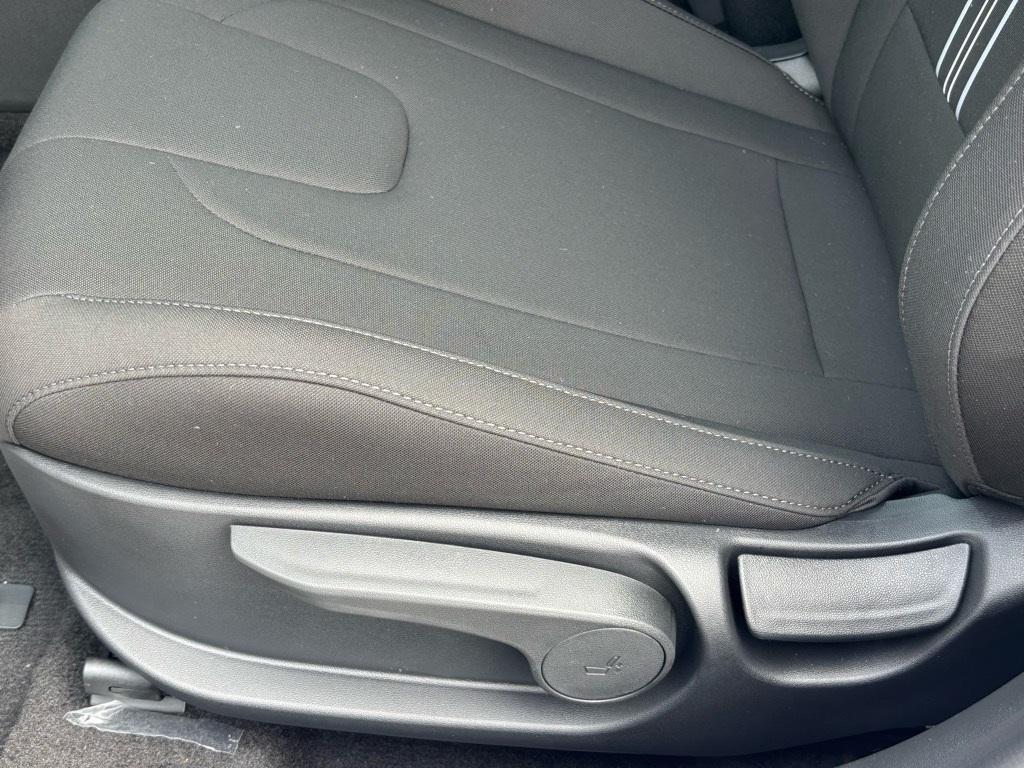 new 2025 Hyundai Elantra car, priced at $23,460