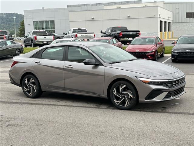 new 2025 Hyundai Elantra car, priced at $22,846