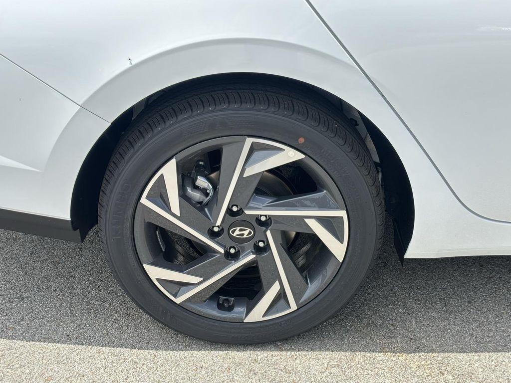 new 2025 Hyundai Elantra car, priced at $23,458