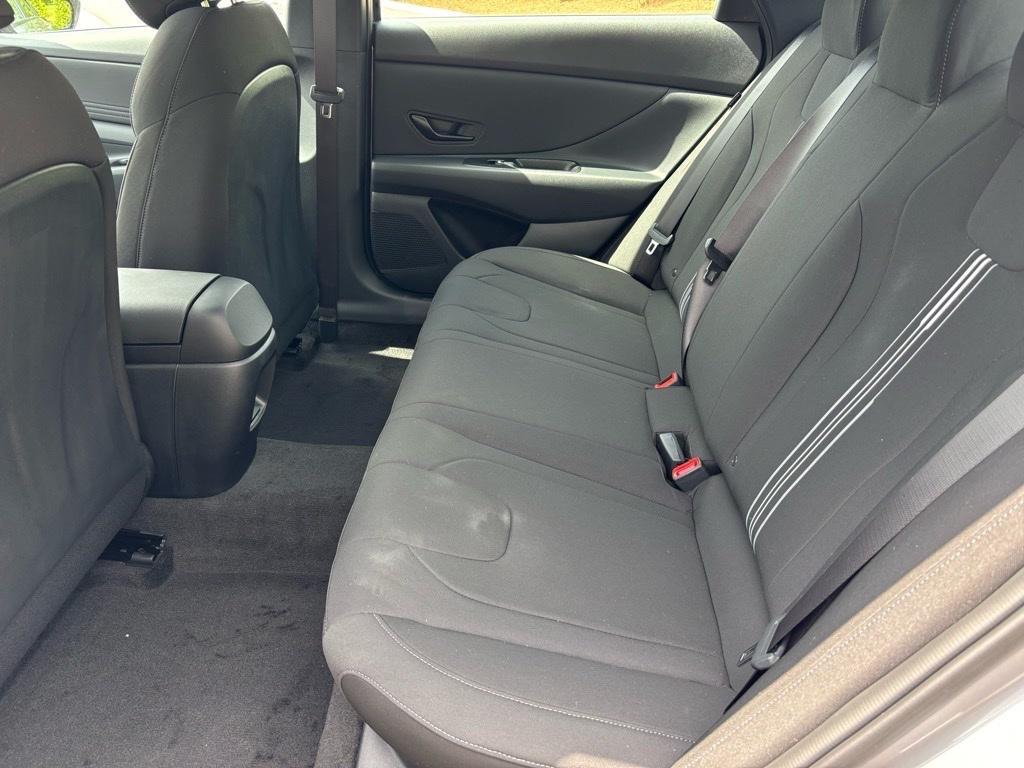 new 2025 Hyundai Elantra car, priced at $23,458