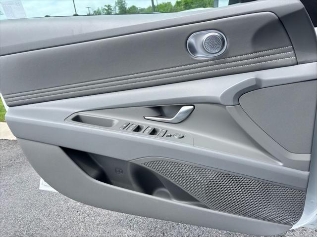 new 2025 Hyundai Elantra car, priced at $23,391