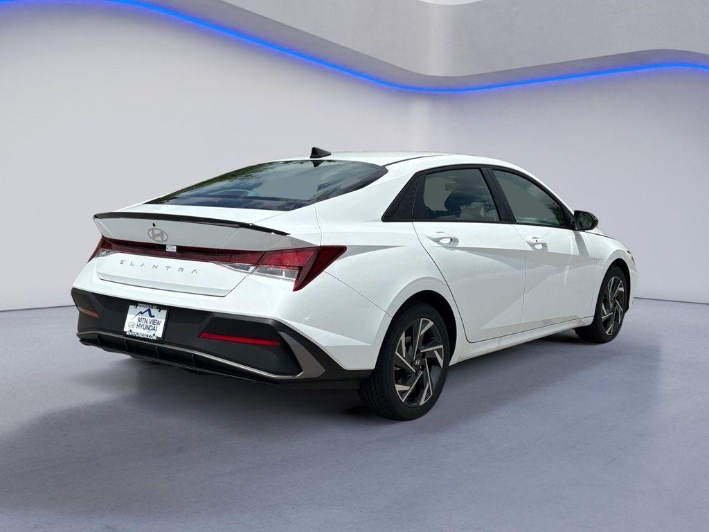 new 2025 Hyundai Elantra car, priced at $23,040