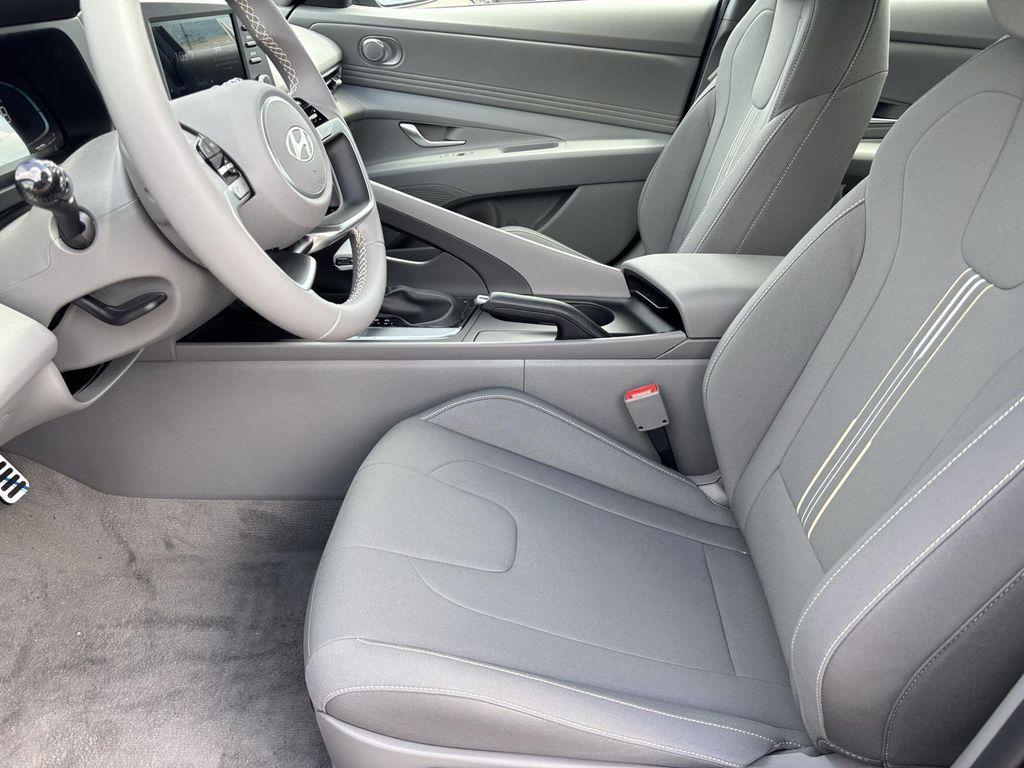 new 2025 Hyundai Elantra car, priced at $23,040