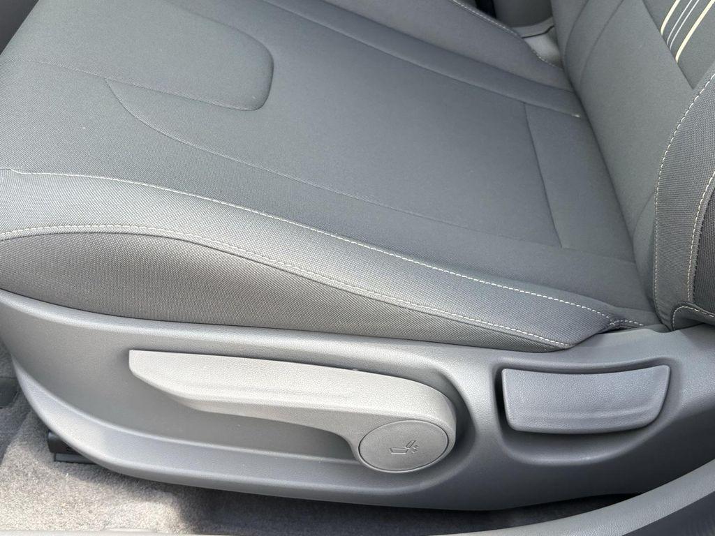 new 2025 Hyundai Elantra car, priced at $23,040