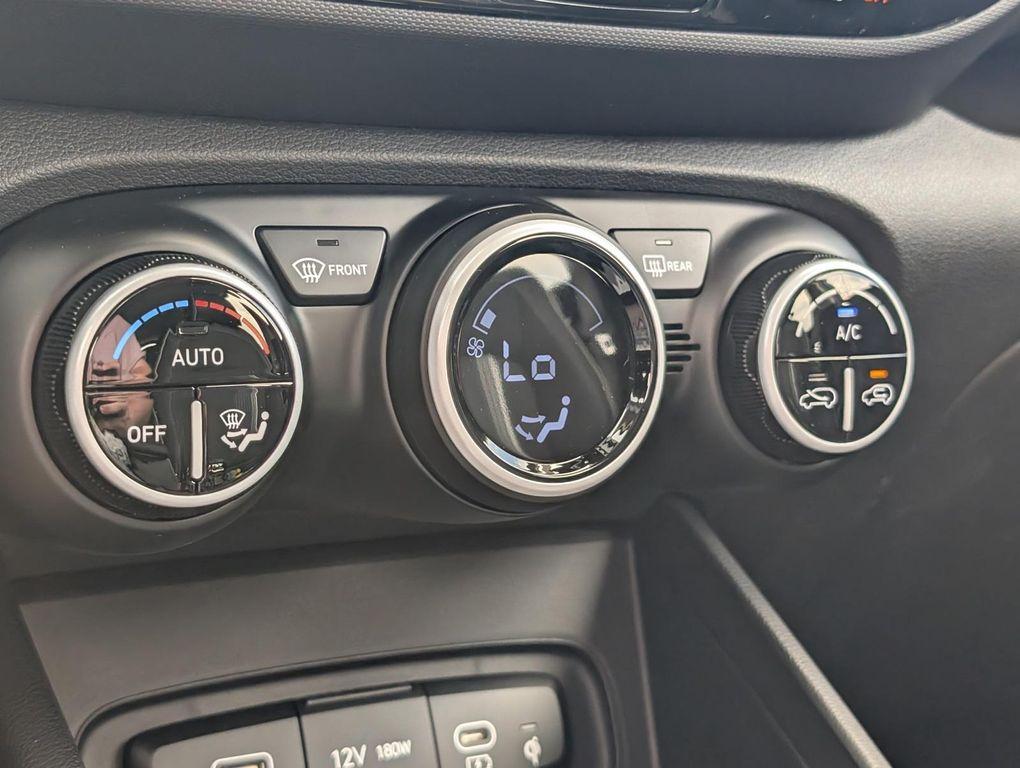 new 2025 Hyundai Venue car, priced at $24,473