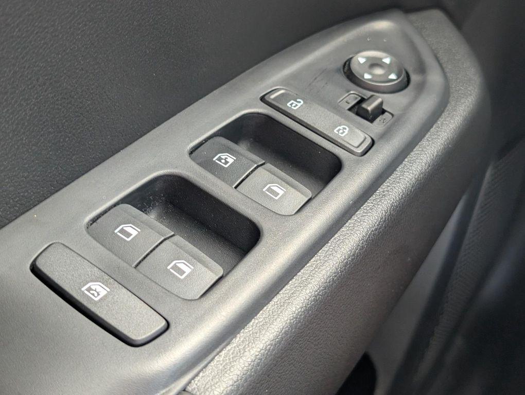 new 2025 Hyundai Venue car, priced at $24,473