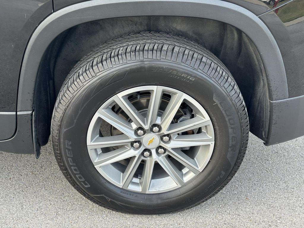 used 2022 Chevrolet Traverse car, priced at $22,413