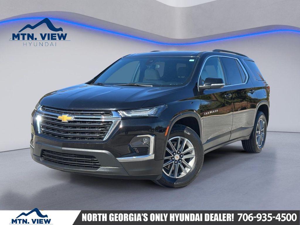 used 2022 Chevrolet Traverse car, priced at $21,489