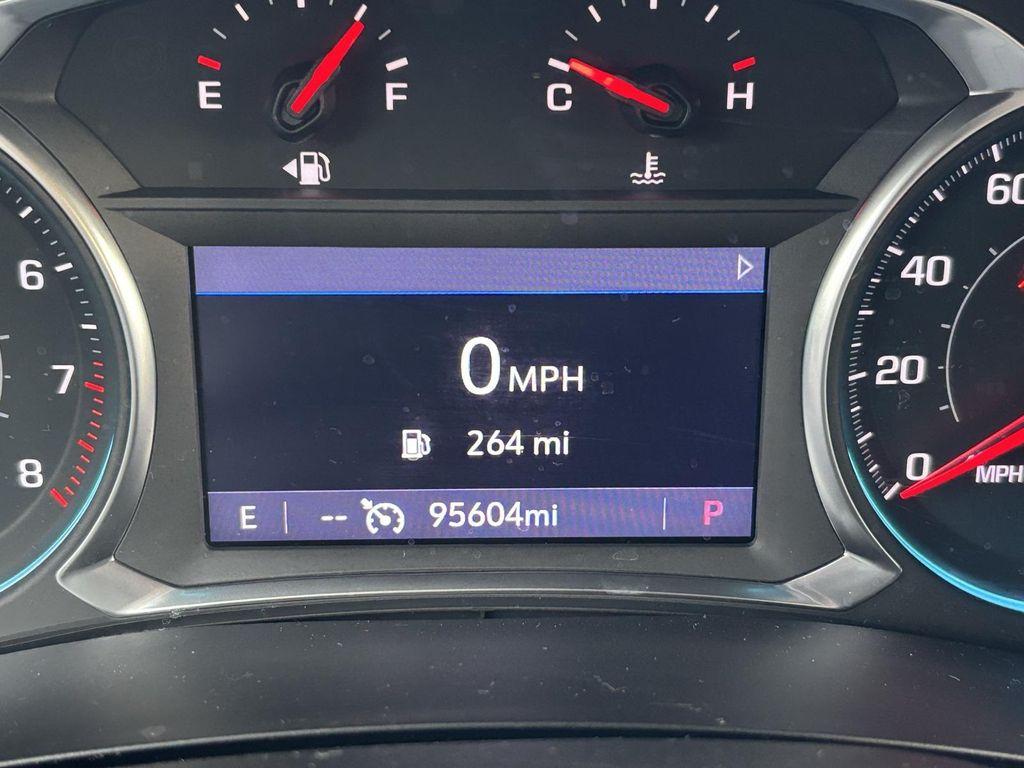 used 2022 Chevrolet Traverse car, priced at $22,413