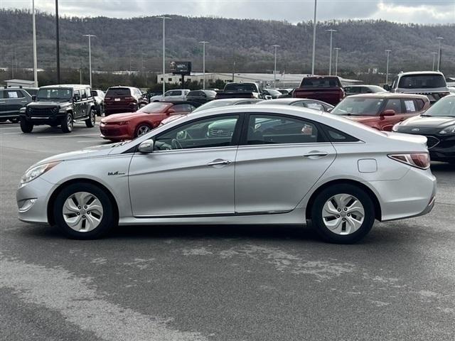 used 2013 Hyundai Sonata Hybrid car, priced at $6,433