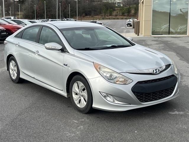 used 2013 Hyundai Sonata Hybrid car, priced at $6,433