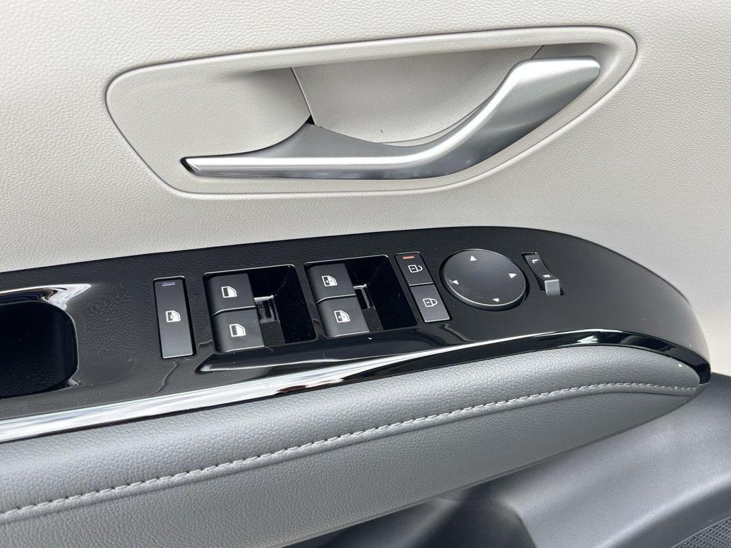 new 2025 Hyundai TUCSON Hybrid car, priced at $39,862