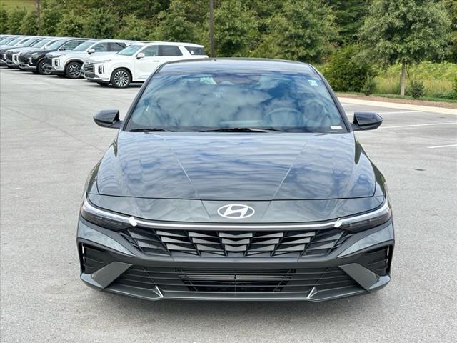 new 2025 Hyundai Elantra car, priced at $21,846