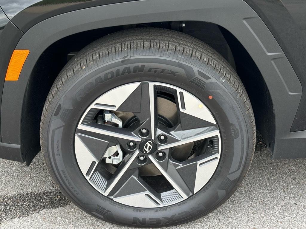 new 2025 Hyundai TUCSON Hybrid car, priced at $35,148