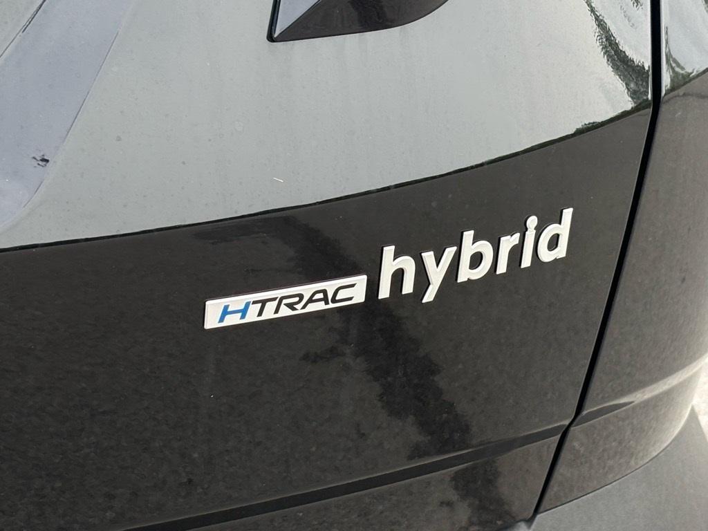 new 2025 Hyundai TUCSON Hybrid car, priced at $35,148
