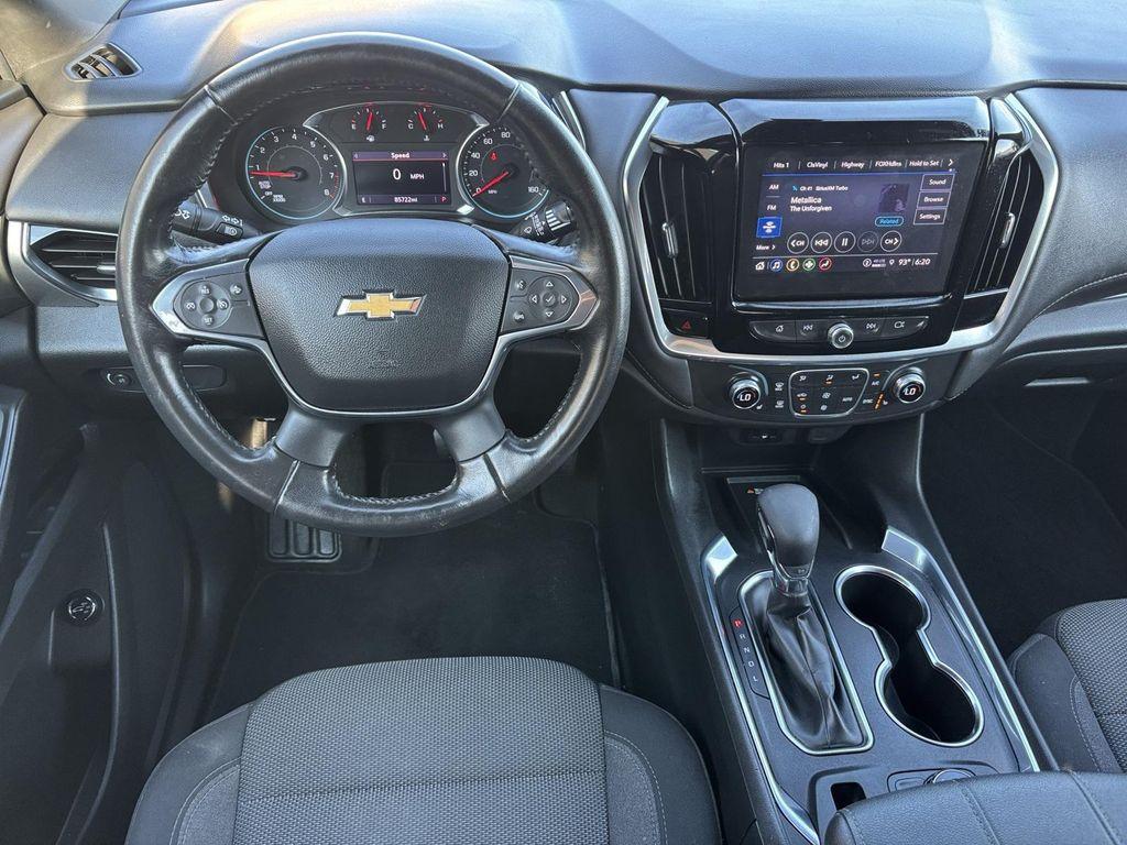 used 2022 Chevrolet Traverse car, priced at $22,481
