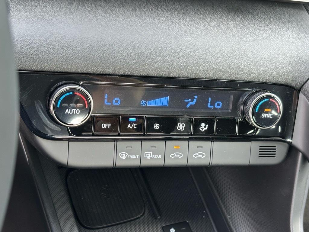 new 2025 Hyundai Elantra car, priced at $23,360