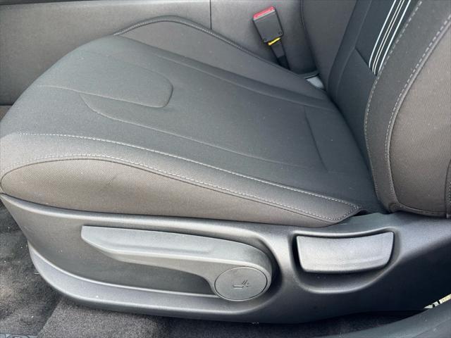 new 2025 Hyundai Elantra car, priced at $24,160