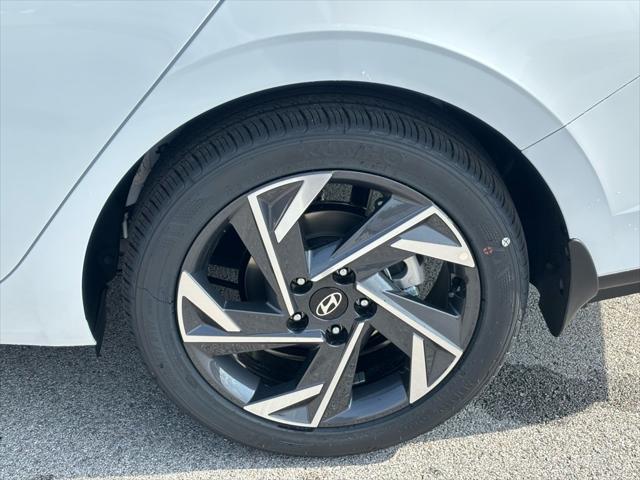 new 2025 Hyundai Elantra car, priced at $24,160