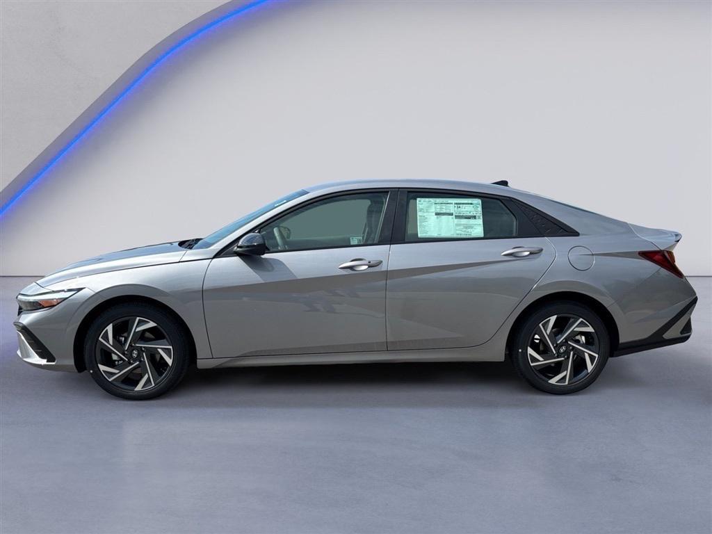 new 2025 Hyundai Elantra car, priced at $22,628