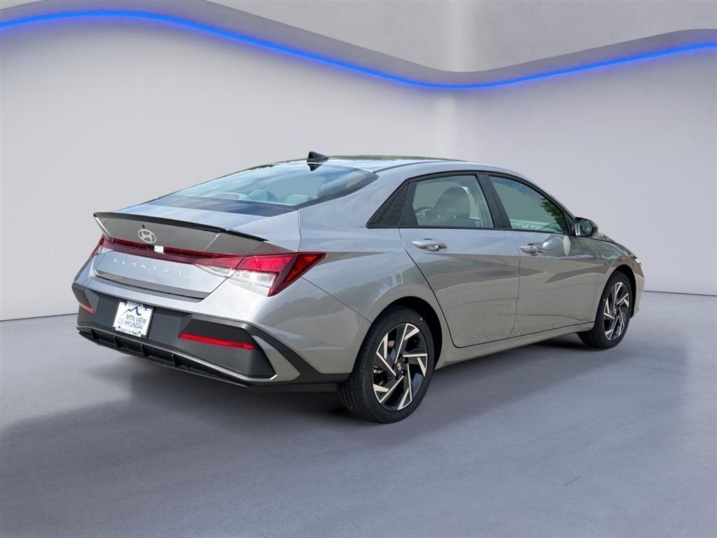 new 2025 Hyundai Elantra car, priced at $22,628