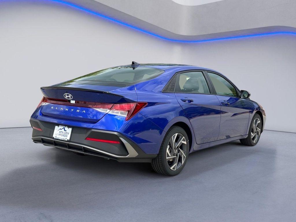 new 2025 Hyundai Elantra car, priced at $22,628