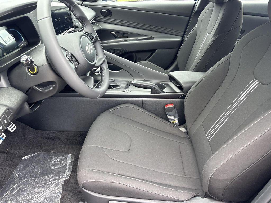 new 2025 Hyundai Elantra car, priced at $22,628