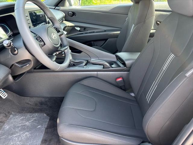 new 2025 Hyundai Elantra car, priced at $22,911