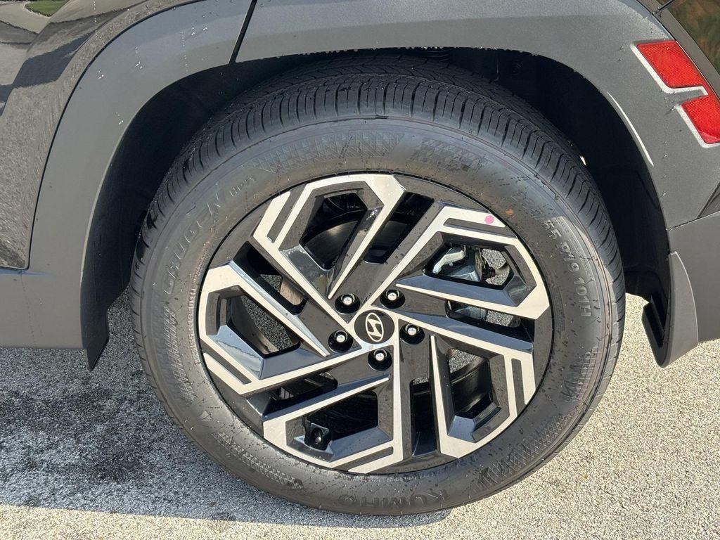 new 2025 Hyundai Tucson car, priced at $37,095