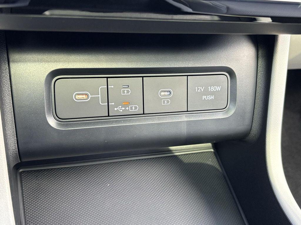 new 2025 Hyundai Tucson car, priced at $37,095