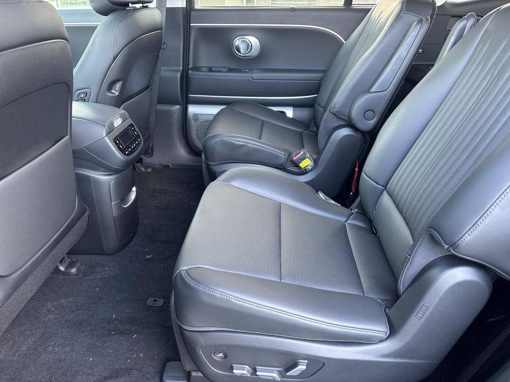 new 2026 Hyundai IONIQ 9 car, priced at $75,078