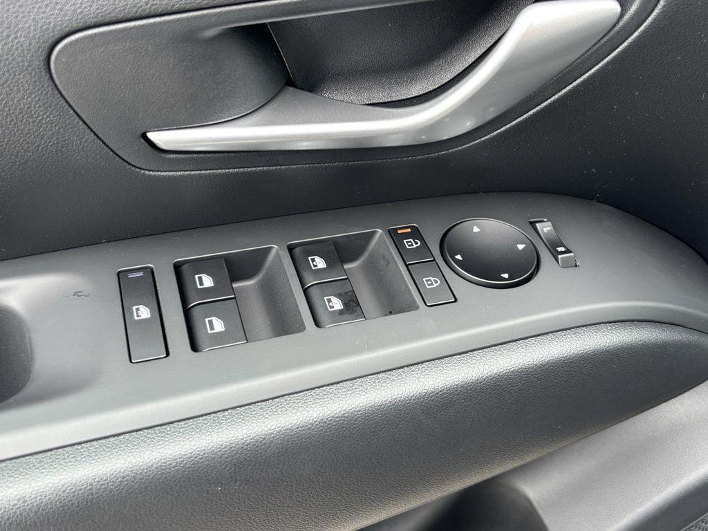 new 2025 Hyundai TUCSON Hybrid car, priced at $35,545