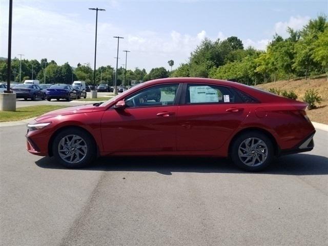 new 2024 Hyundai Elantra car, priced at $21,765