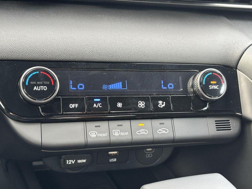 new 2025 Hyundai Elantra car, priced at $24,236