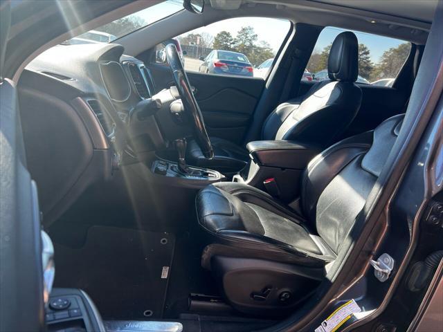 used 2019 Jeep Cherokee car, priced at $13,995