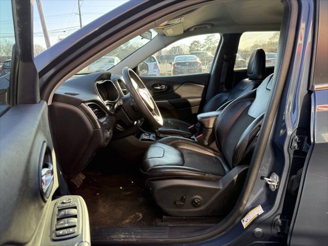 used 2020 Jeep Cherokee car, priced at $11,995