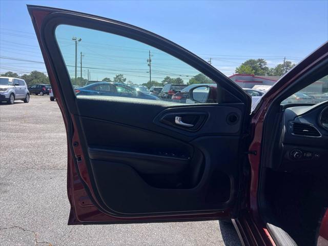 used 2015 Chrysler 200 car, priced at $8,995