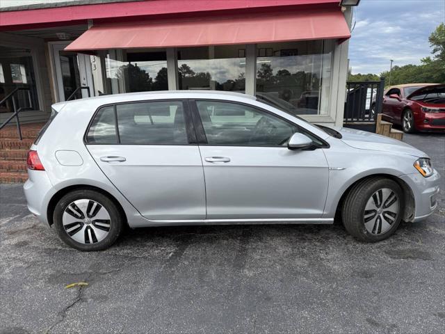 used 2016 Volkswagen e-Golf car, priced at $6,995