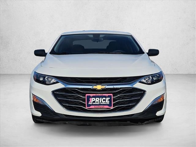 used 2020 Chevrolet Malibu car, priced at $16,673