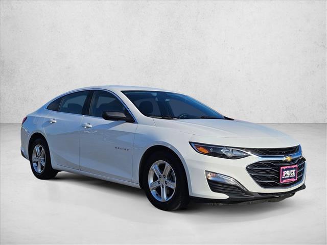 used 2020 Chevrolet Malibu car, priced at $16,673