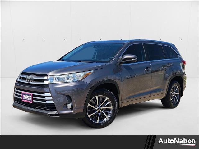 used 2018 Toyota Highlander car, priced at $19,384