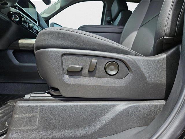 new 2025 Chevrolet Silverado 2500 car, priced at $83,435