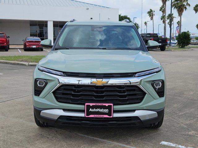 new 2025 Chevrolet TrailBlazer car, priced at $25,921