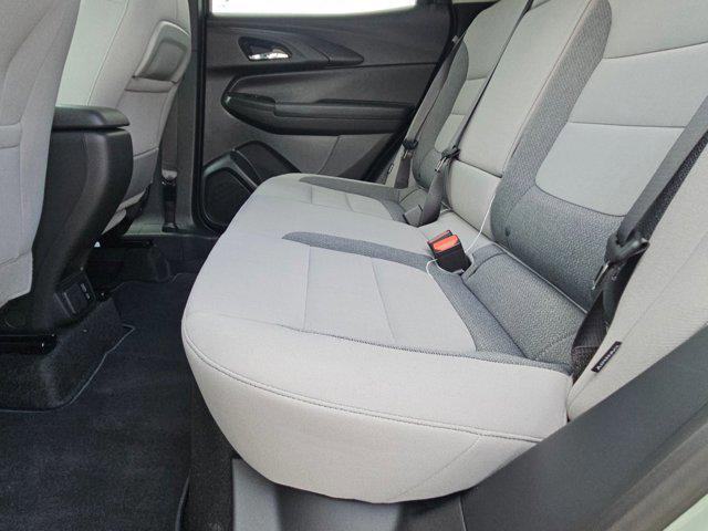 new 2025 Chevrolet TrailBlazer car, priced at $25,921