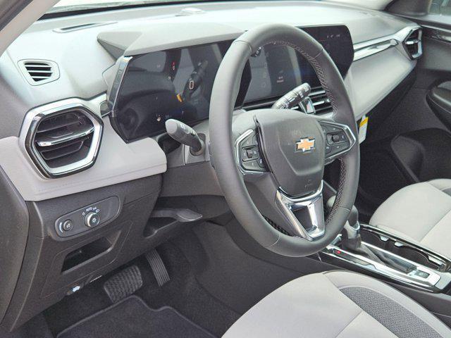 new 2025 Chevrolet TrailBlazer car, priced at $25,921