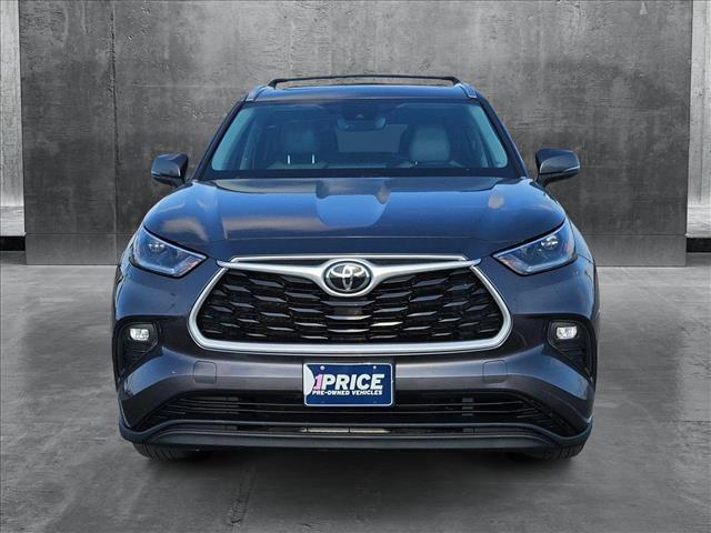 used 2021 Toyota Highlander car, priced at $30,688