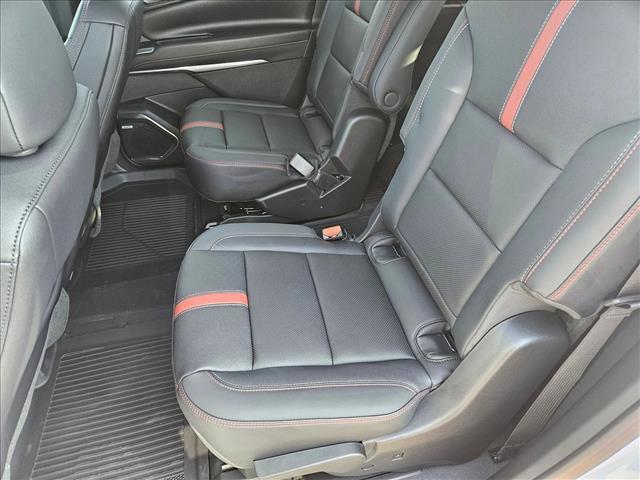 new 2026 Chevrolet Traverse car, priced at $60,215