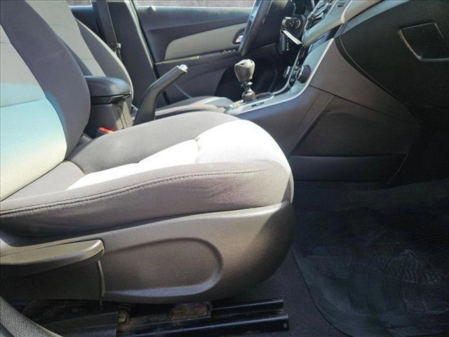 used 2015 Chevrolet Cruze car, priced at $7,599